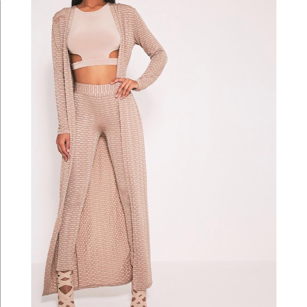 {Brand New} PrettyLittleThing’s Set